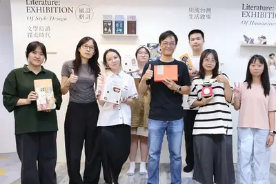 科技創新與人文關懷 靜宜台文系開「城市敘事．AI賦能」課程圖片